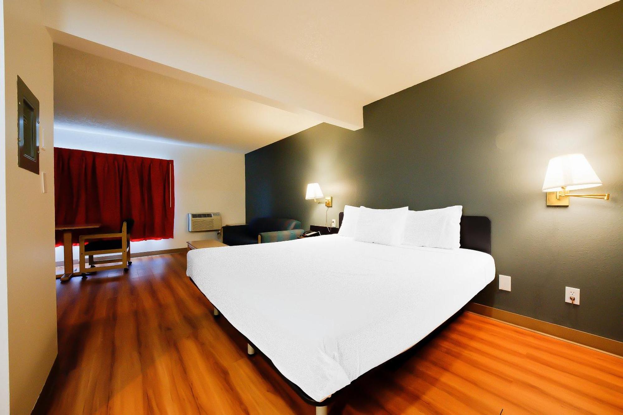 Hotel Oyo Or, Downtown Hermiston