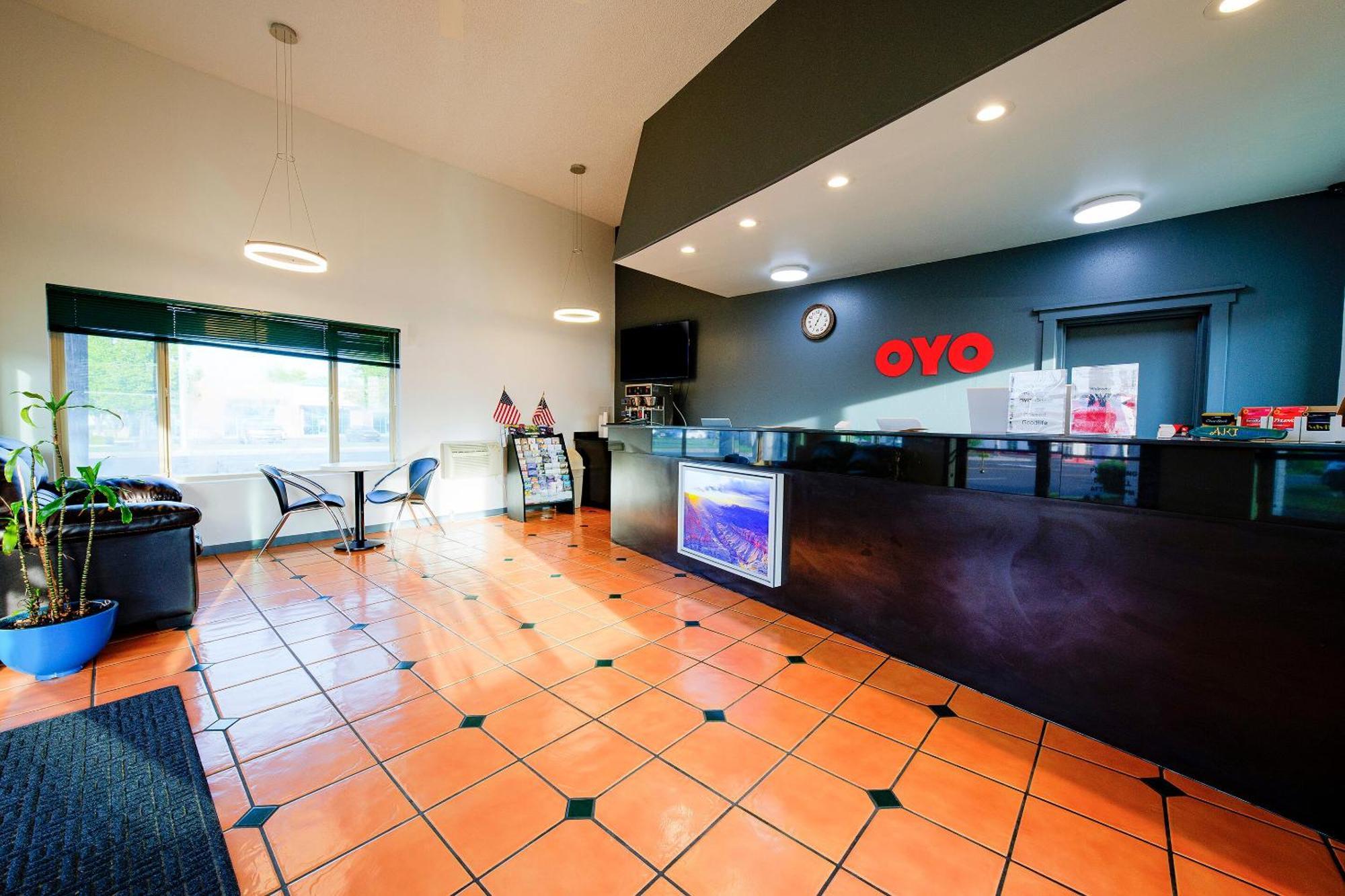 Oyo Or, Downtown